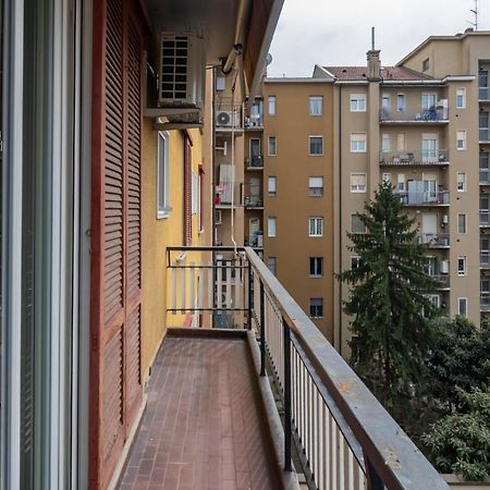 Cosy 1 Bed Flat With Terrace Lägenhet Milano Exteriör bild