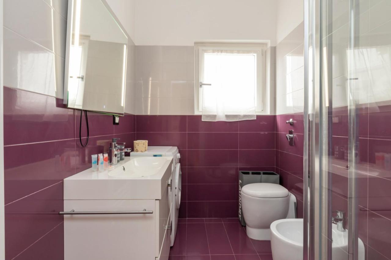 Cosy 1 Bed Flat With Terrace Lägenhet Milano Exteriör bild