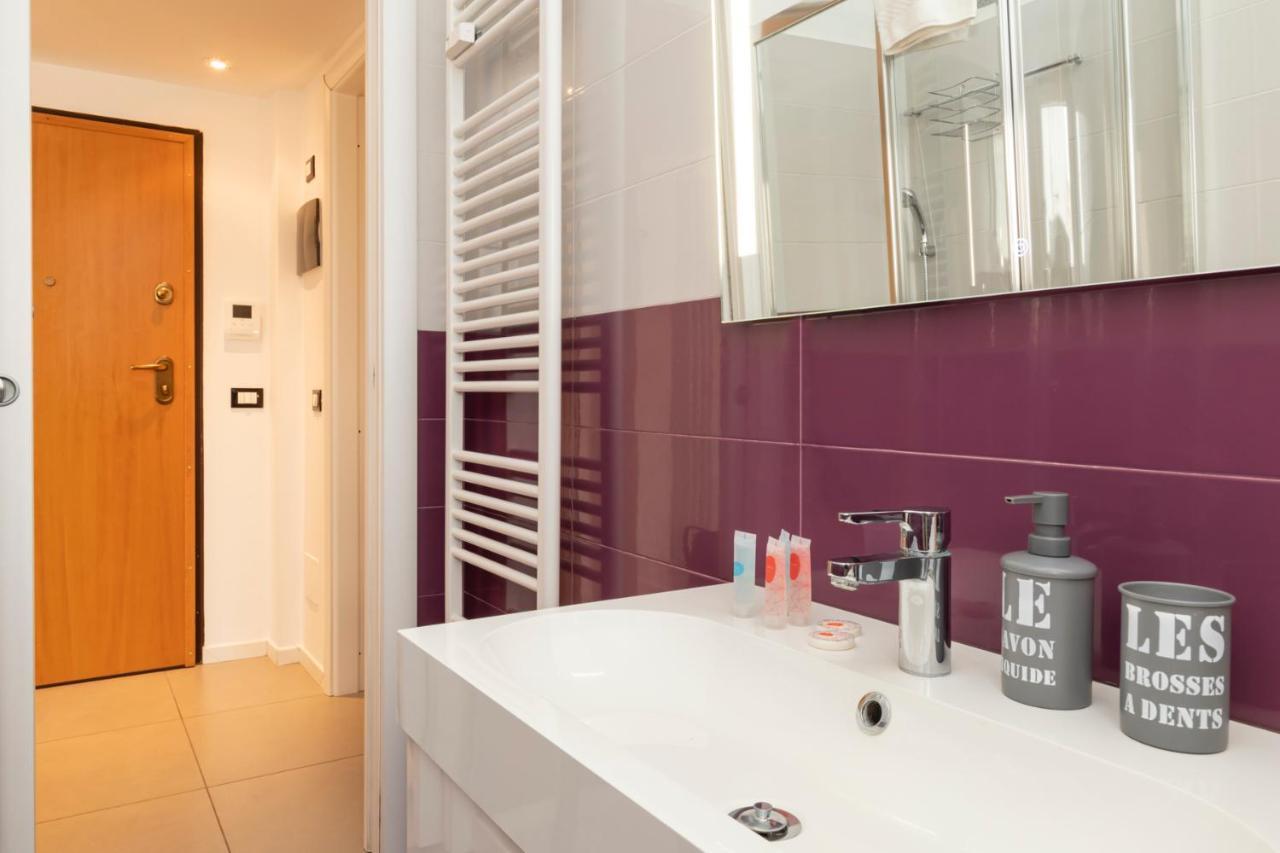 Cosy 1 Bed Flat With Terrace Lägenhet Milano Exteriör bild