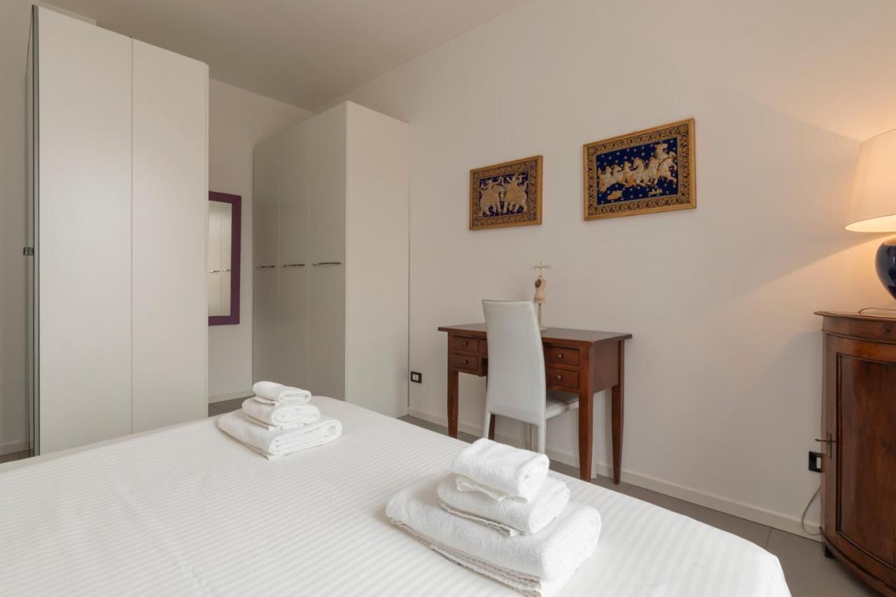 Cosy 1 Bed Flat With Terrace Lägenhet Milano Exteriör bild